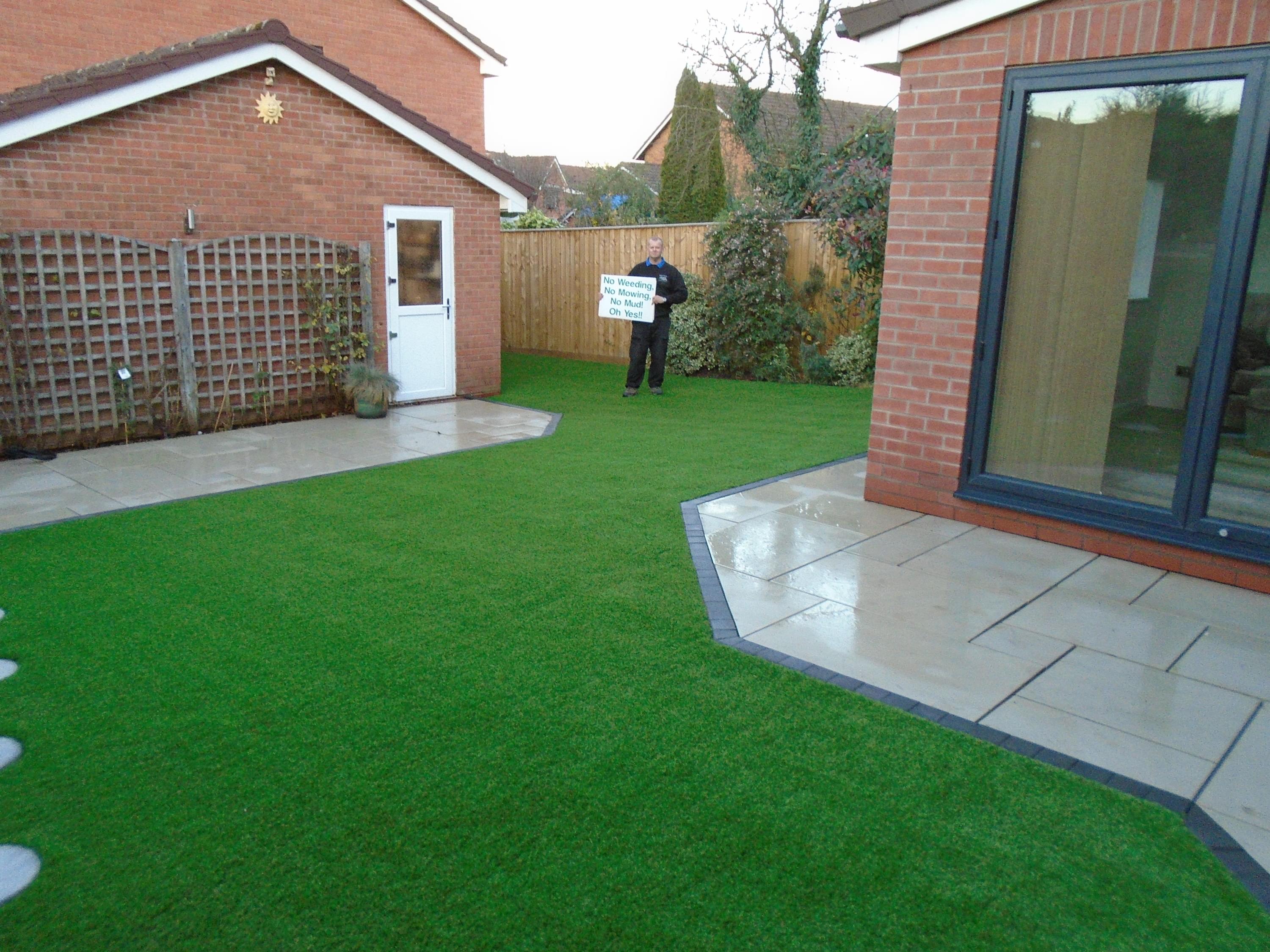 Premium Artificial Grass Lawns, Artificial Grass Lawns, Synthetic Grass Lawns, Plastic Grass, Artificial Turf, English artificial Grass, Astro Turf